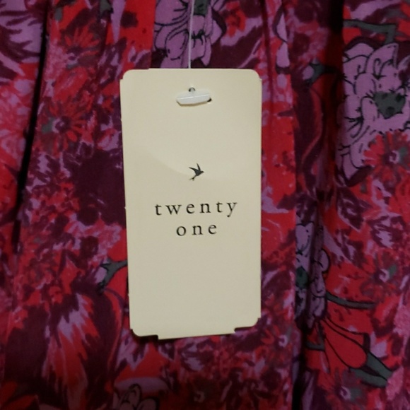 Sundress - Picture 3 of 4